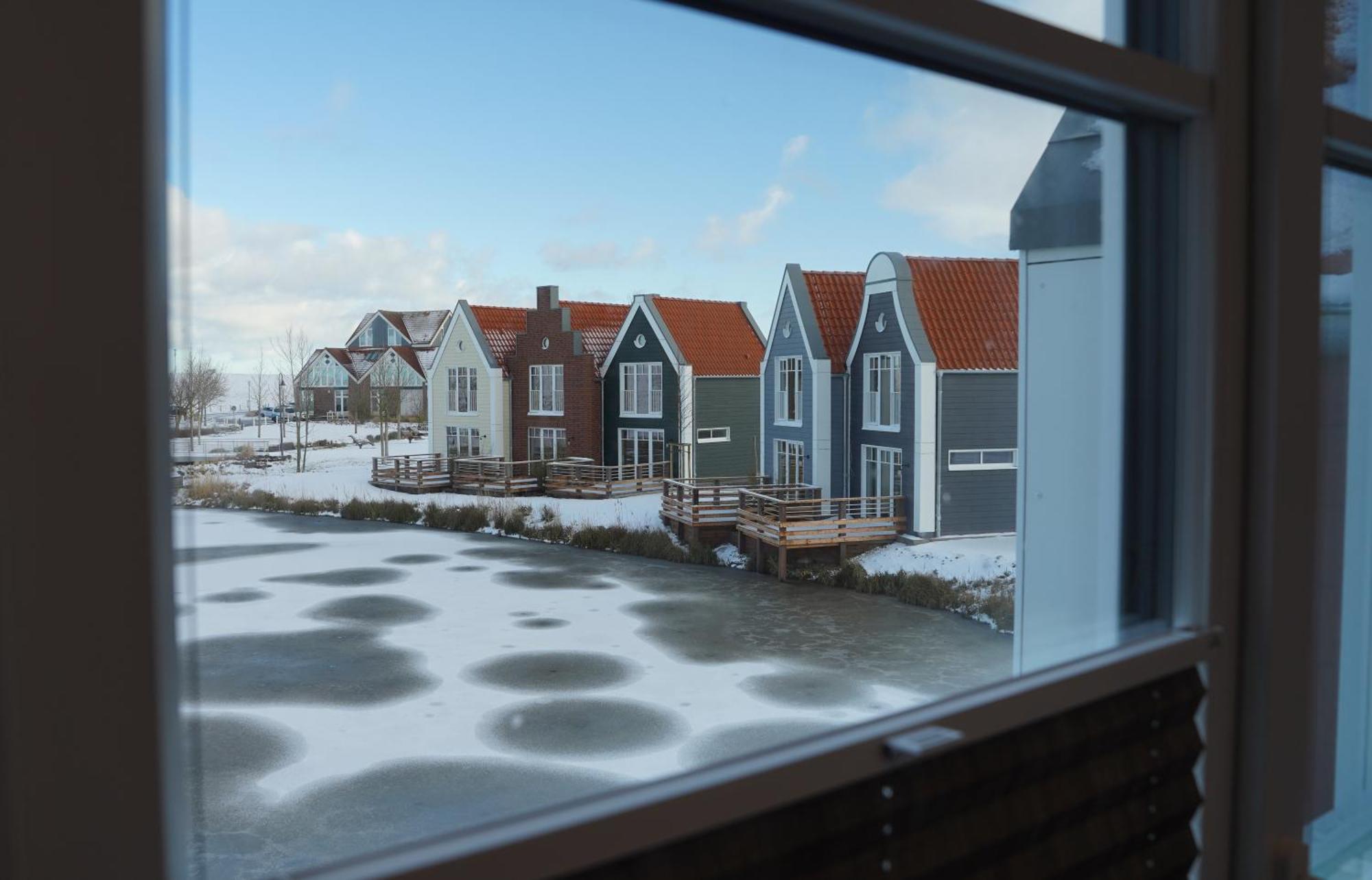 Fischerhaeuschen Am Kurpark Neuharlingersiel Bagian luar foto