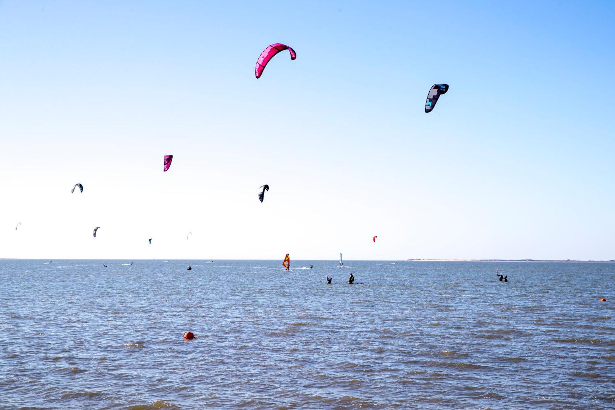 Fischerhaeuschen Am Kurpark Neuharlingersiel Bagian luar foto
